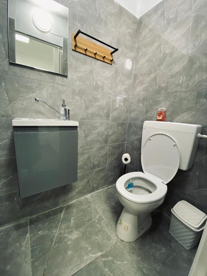 Yogo Place In Nahariyya Нахария Екстериор снимка